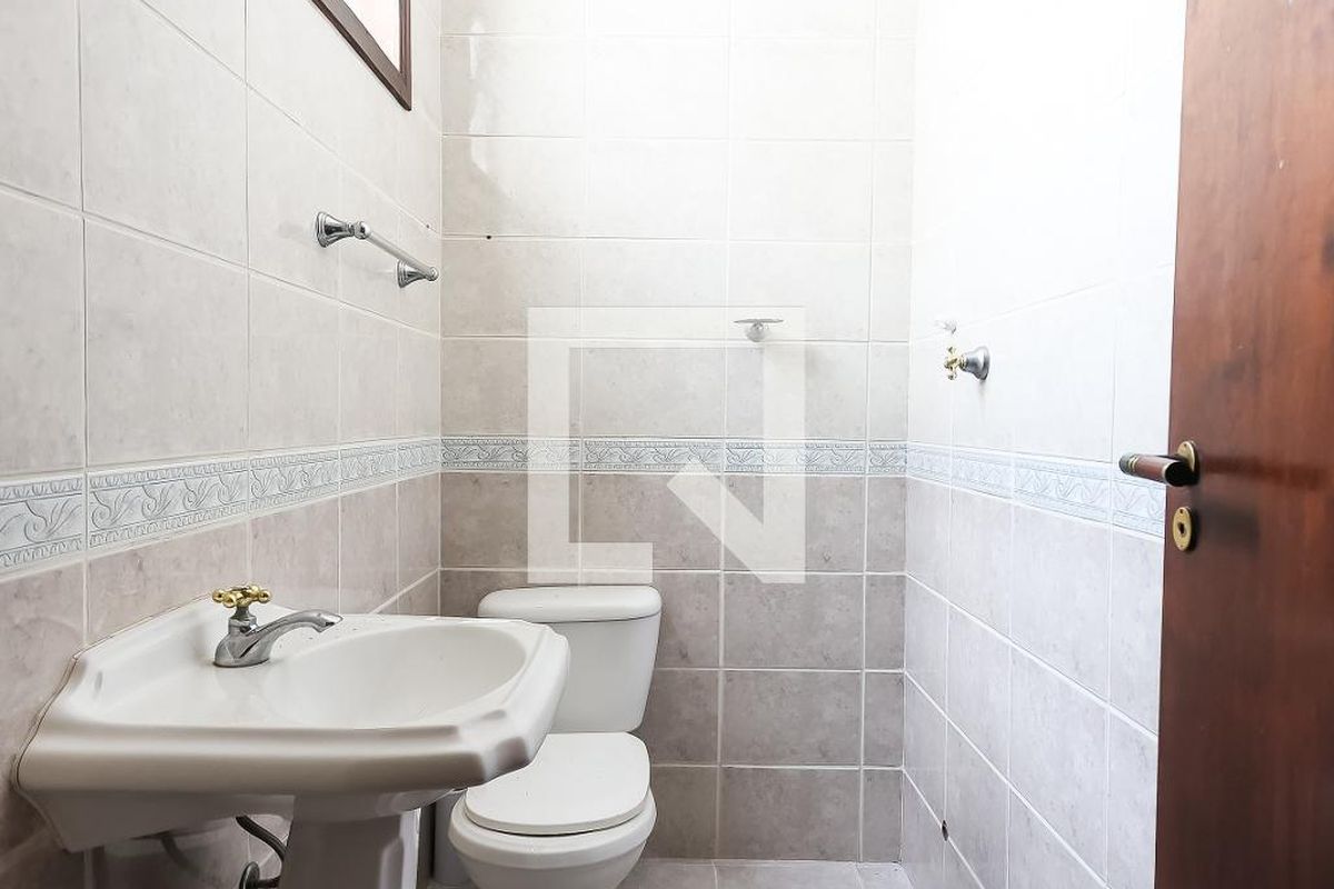 Casa, 3 quartos, 249 m² - Foto 56