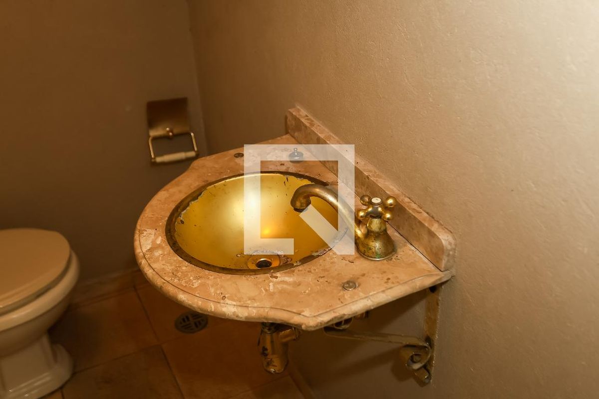 Casa, 3 quartos, 249 m² - Foto 17