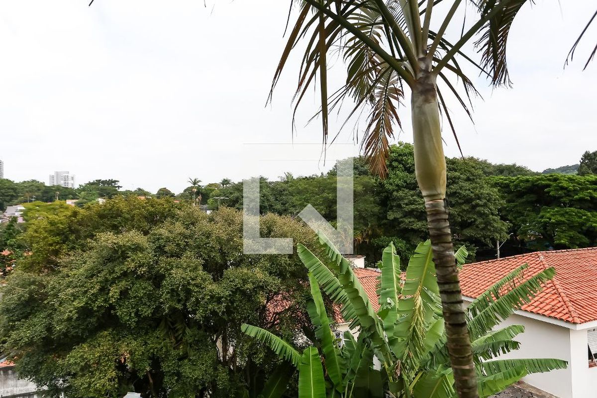Casa, 3 quartos, 249 m² - Foto 47