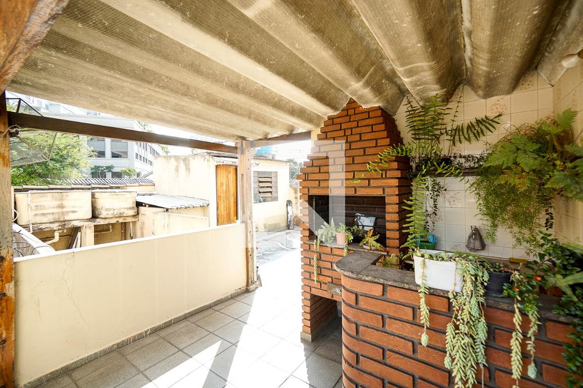 Casa, 4 quartos, 241 m² - Foto 36