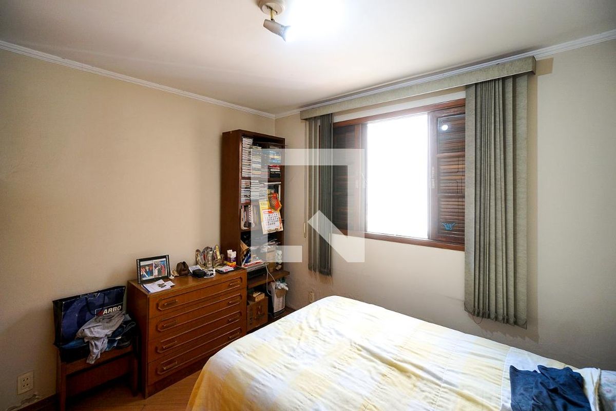 Casa, 4 quartos, 241 m² - Foto 9