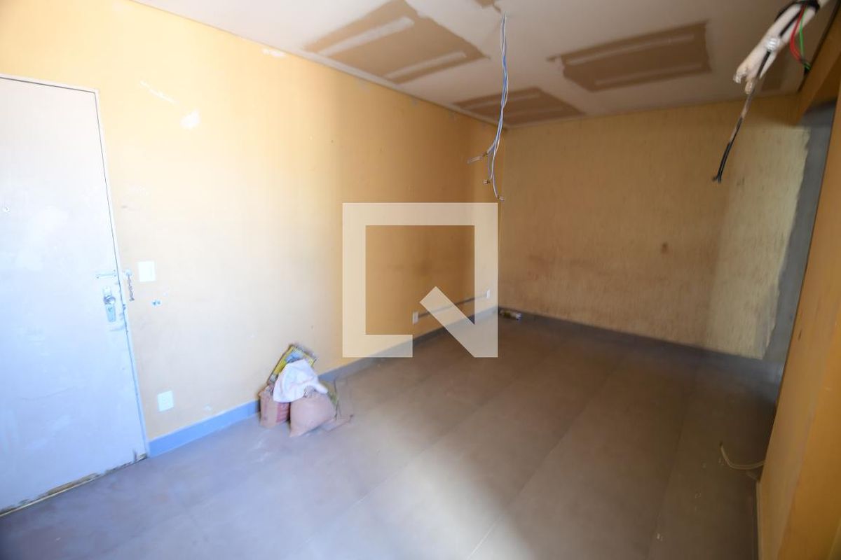 Apartamento à Venda - Bosque, 1 Quarto,  62 m2 em , Campinas - sp | SoloBR