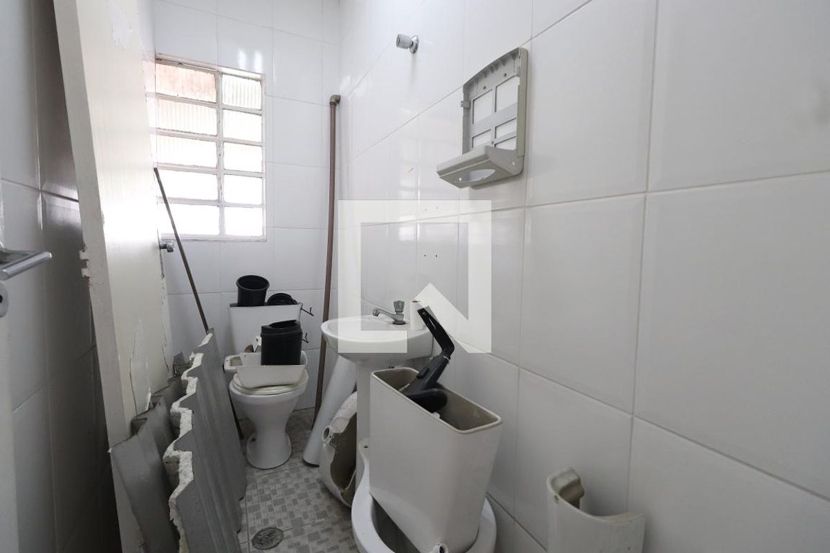 Casa, 6 quartos, 221 m² - Foto 54