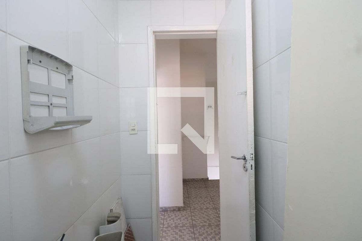 Casa, 6 quartos, 221 m² - Foto 56