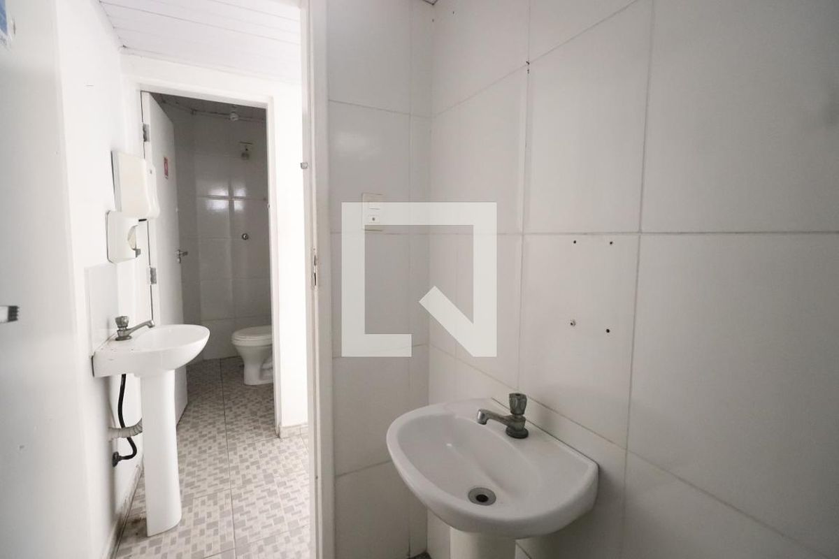 Casa, 6 quartos, 221 m² - Foto 84