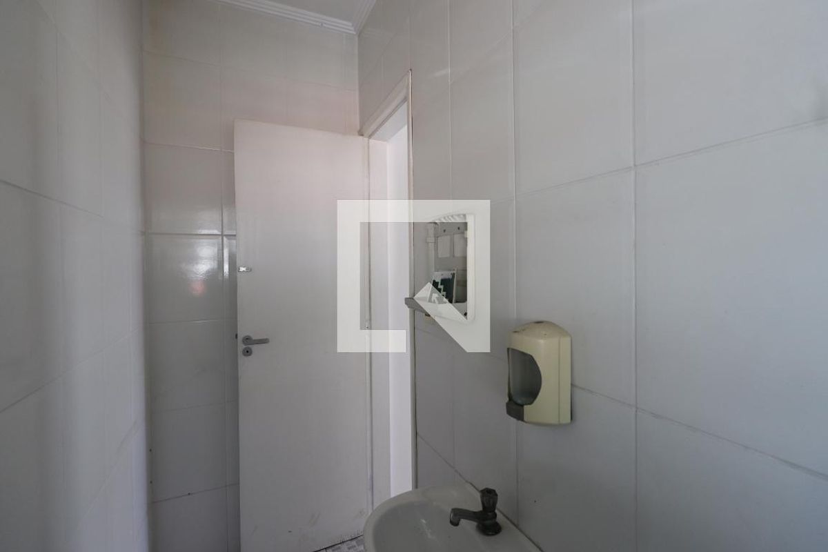 Casa, 6 quartos, 221 m² - Foto 47