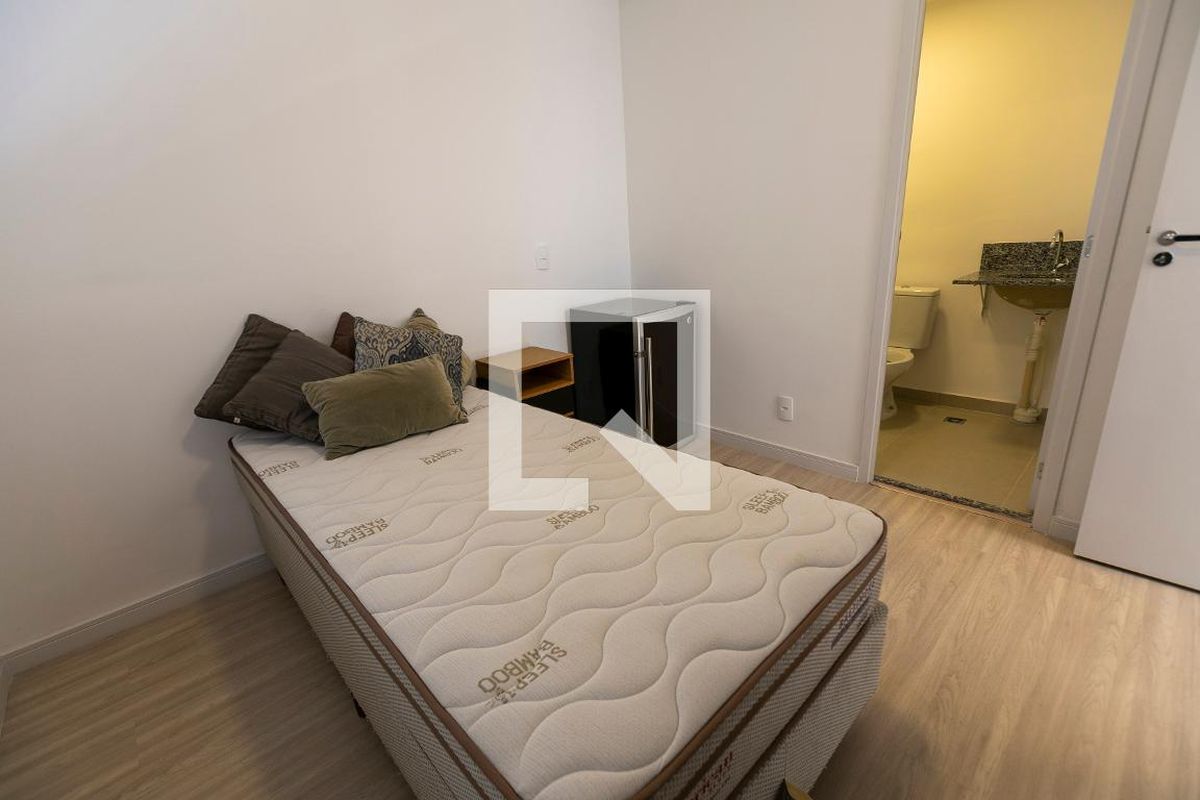 Apartamento à Venda - Centro, 2 Quartos,  57 m2 em , Campinas - sp | SoloBR