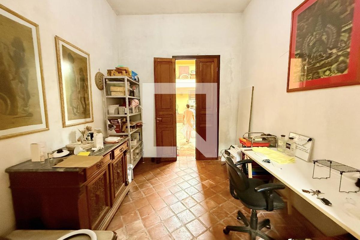 Casa à Venda - Mansões Santo Antônio, 3 Quartos,  550 m2 em , Campinas - sp | SoloBR