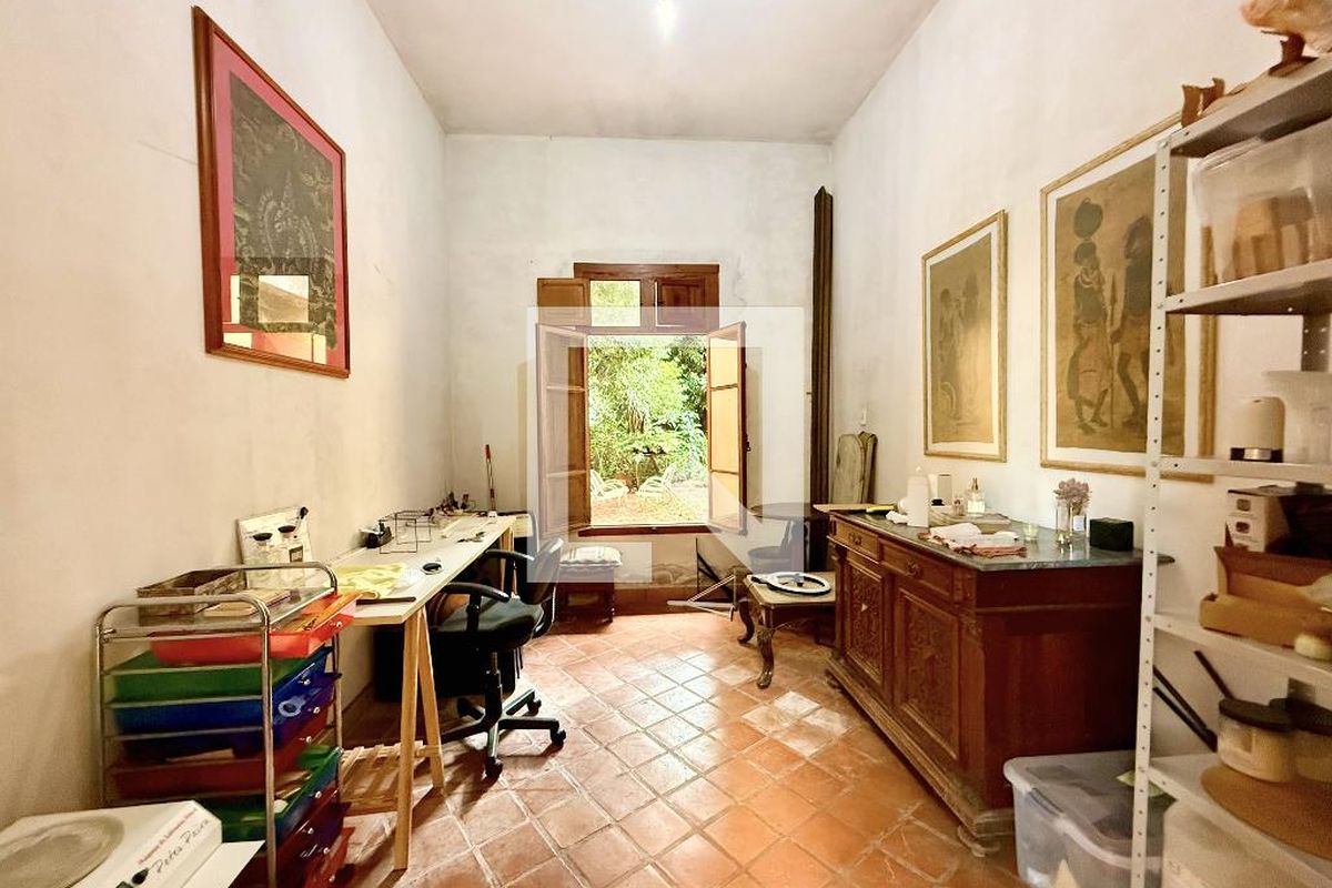 Casa à Venda - Mansões Santo Antônio, 3 Quartos,  550 m2 em , Campinas - sp | SoloBR