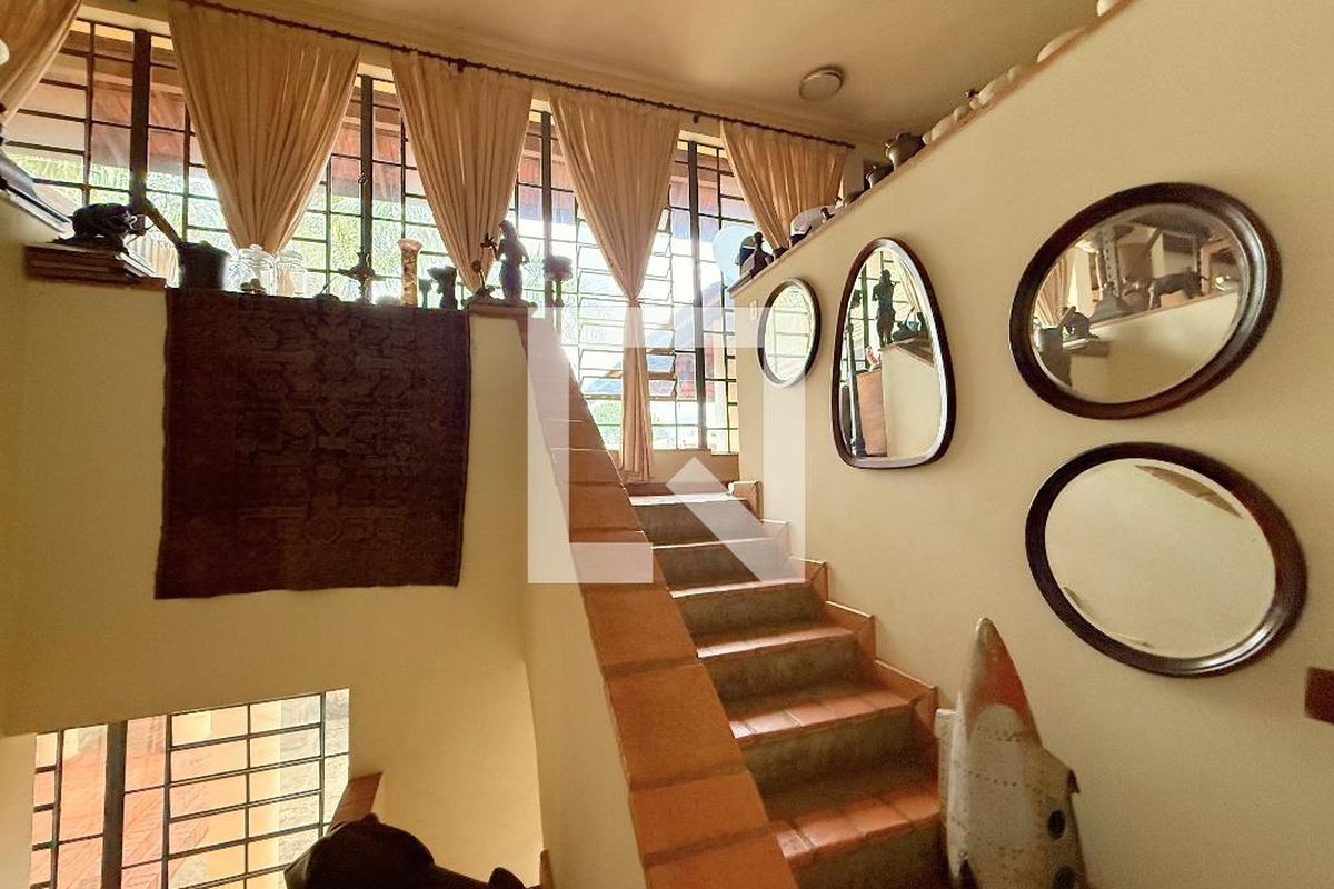 Casa à Venda - Mansões Santo Antônio, 3 Quartos,  550 m2 em , Campinas - sp | SoloBR