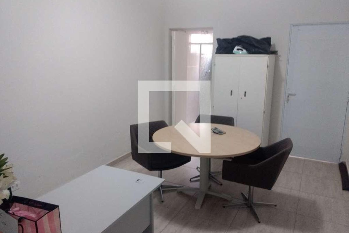 Casa, 2 quartos, 74 m² - Foto 1