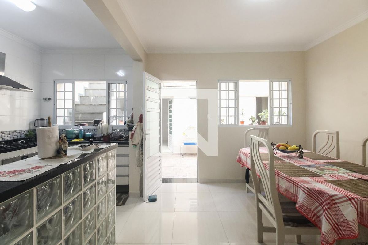 Casa, 4 quartos, 150 m² - Foto 35