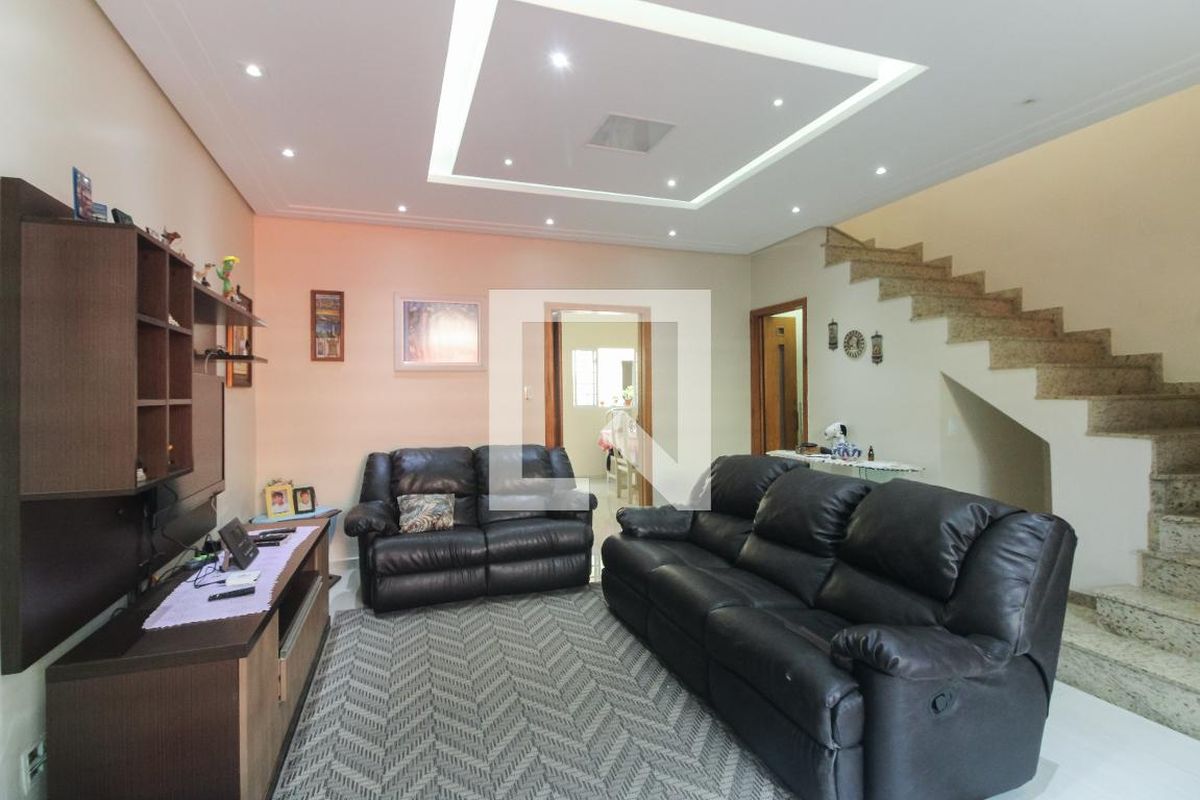 Casa, 4 quartos, 150 m² - Foto 1