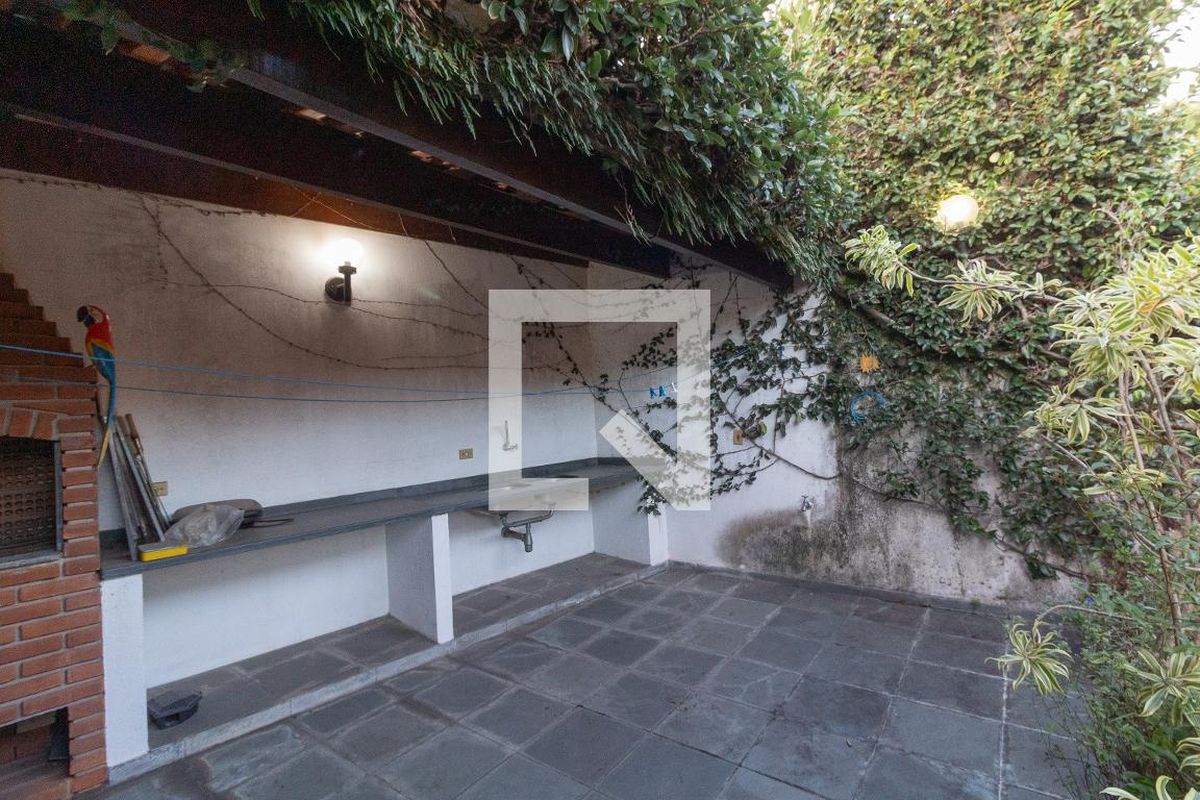 Casa, 3 quartos, 160 m² - Foto 35
