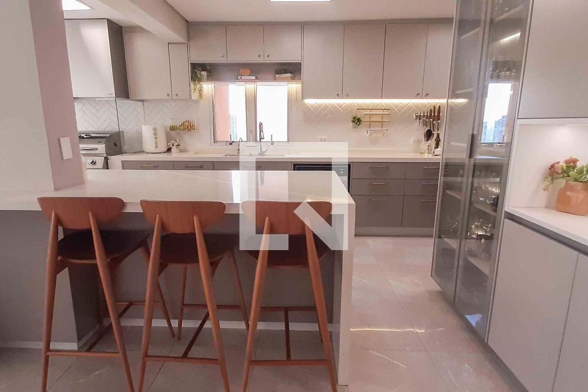 Apartamento, 3 quartos, 187 m² - Foto 92