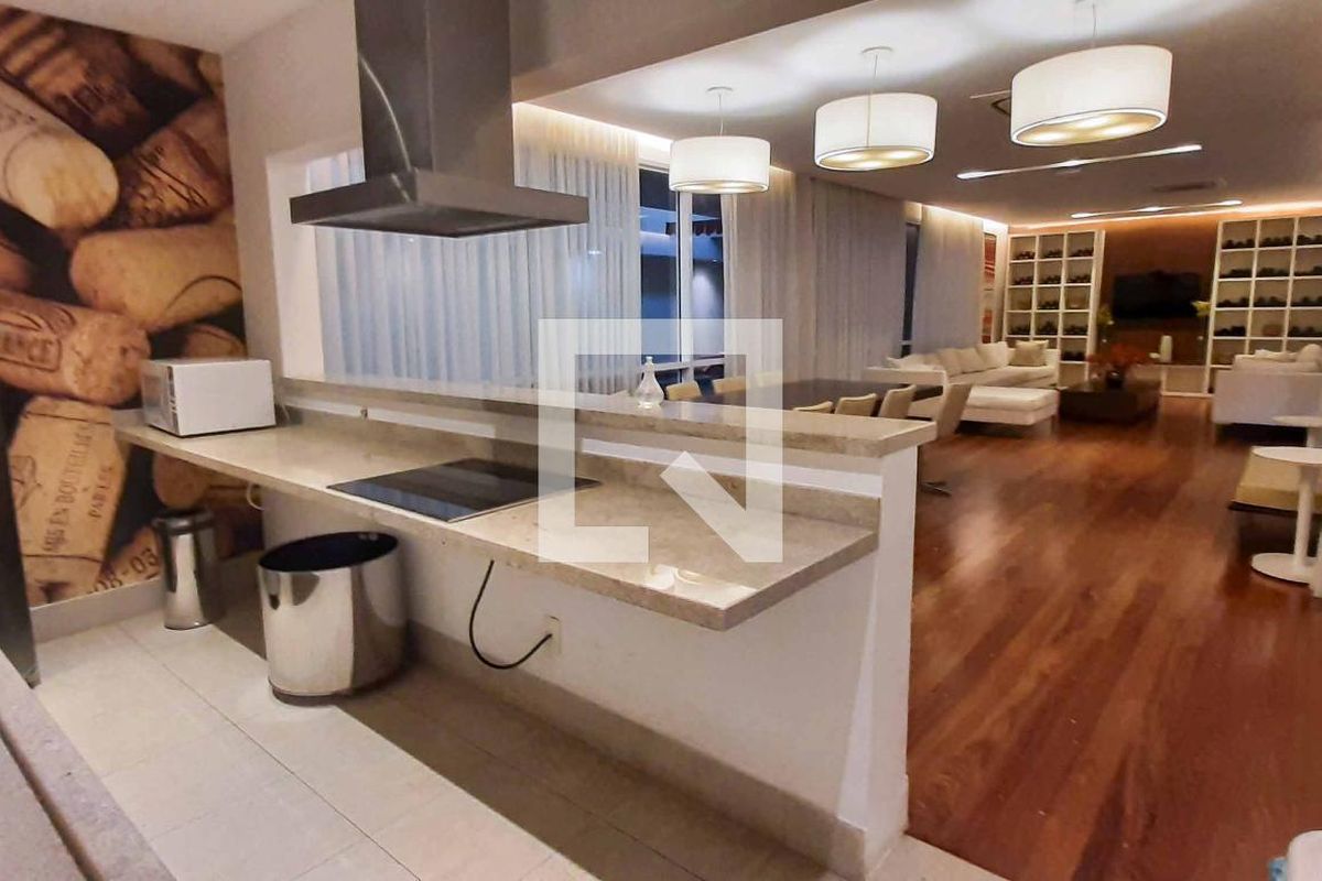 Apartamento, 3 quartos, 187 m² - Foto 225