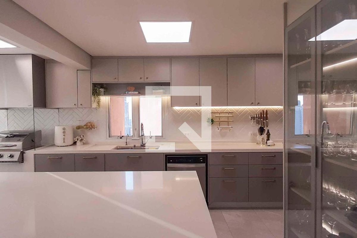 Apartamento, 3 quartos, 187 m² - Foto 93