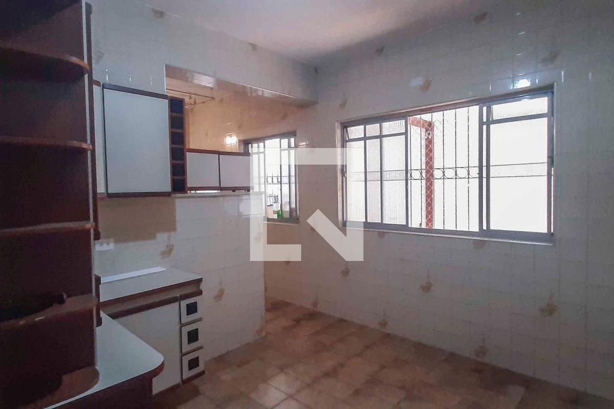 Casa, 4 quartos, 198 m² - Foto 44