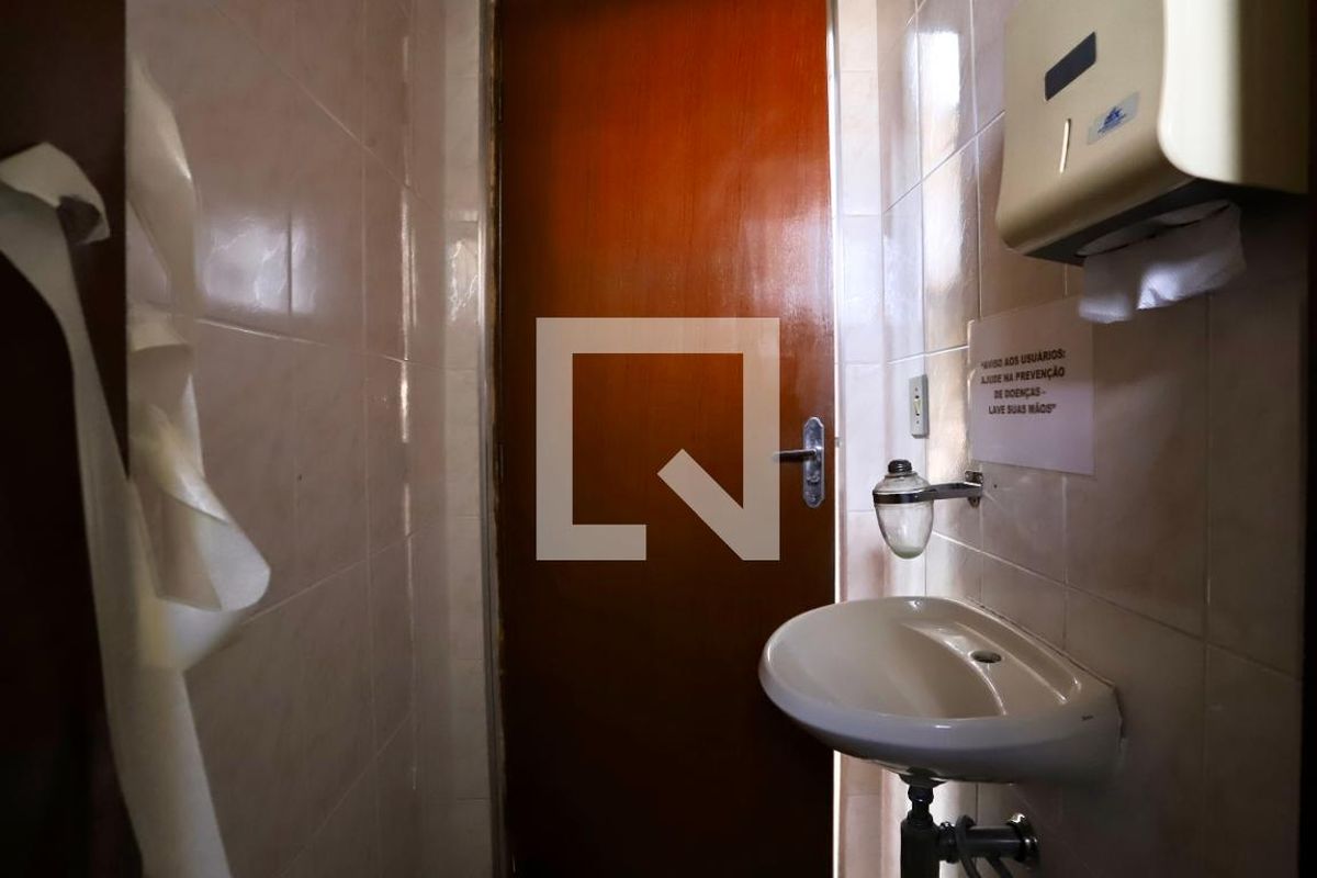 Casa, 3 quartos, 210 m² - Foto 24