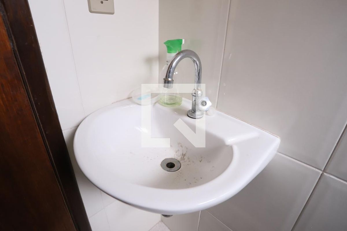 Casa, 3 quartos, 210 m² - Foto 34