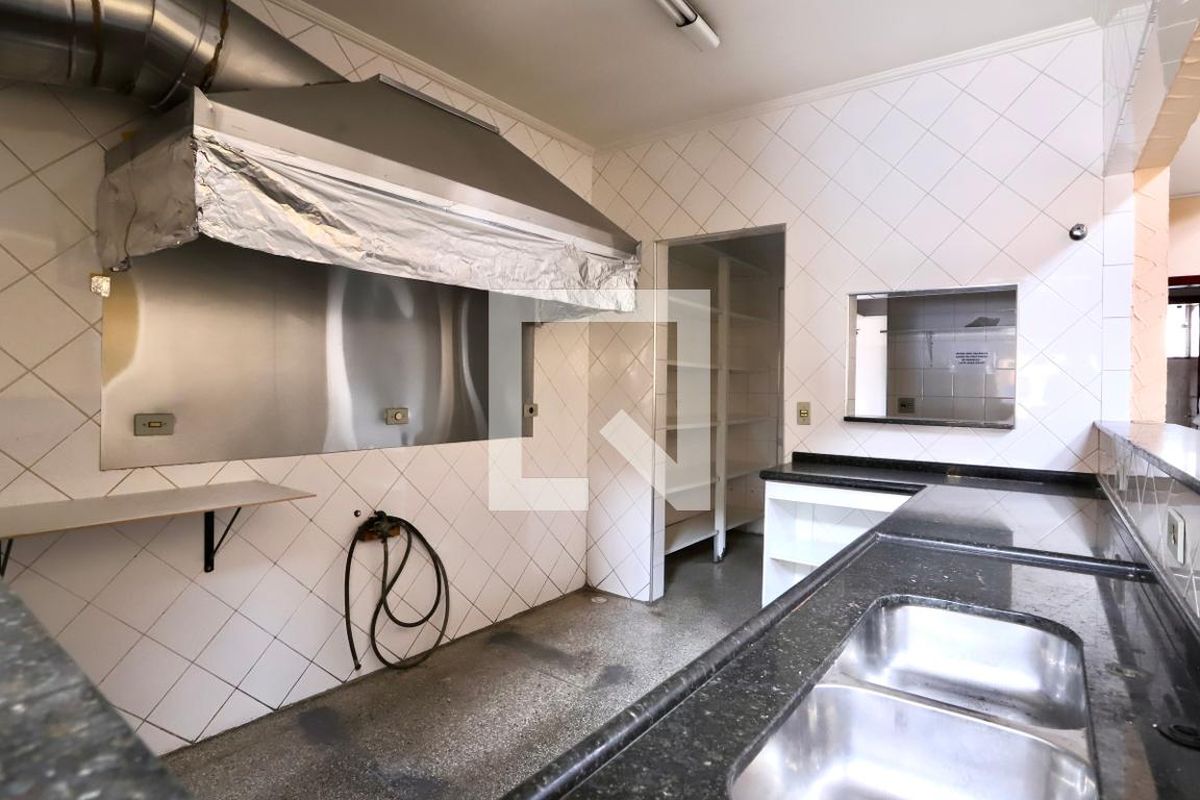Casa, 3 quartos, 210 m² - Foto 40