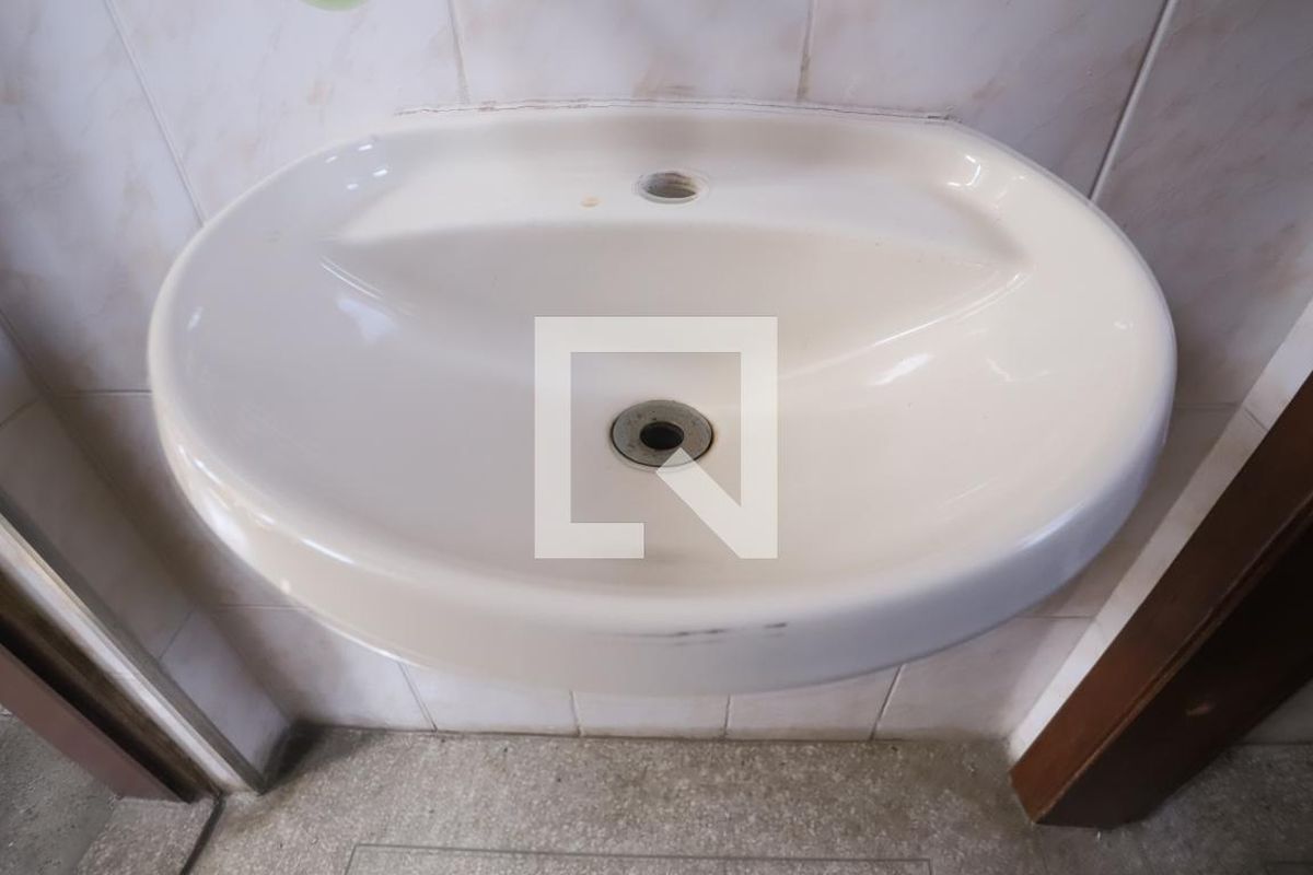 Casa, 3 quartos, 210 m² - Foto 25