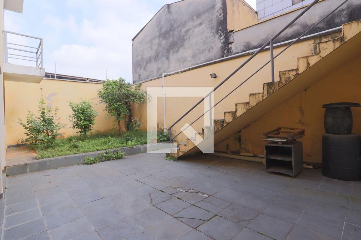 Casa, 3 quartos, 210 m² - Foto 56