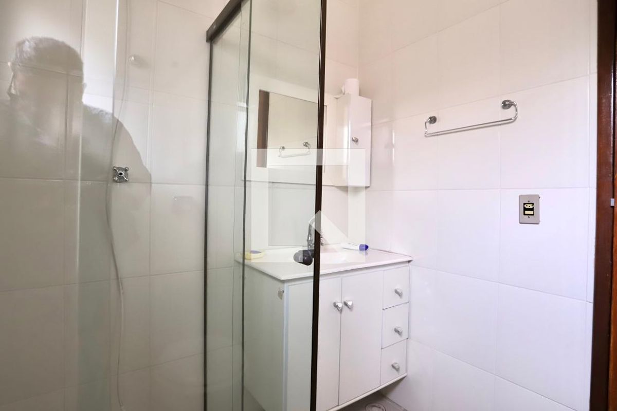 Casa, 3 quartos, 210 m² - Foto 15