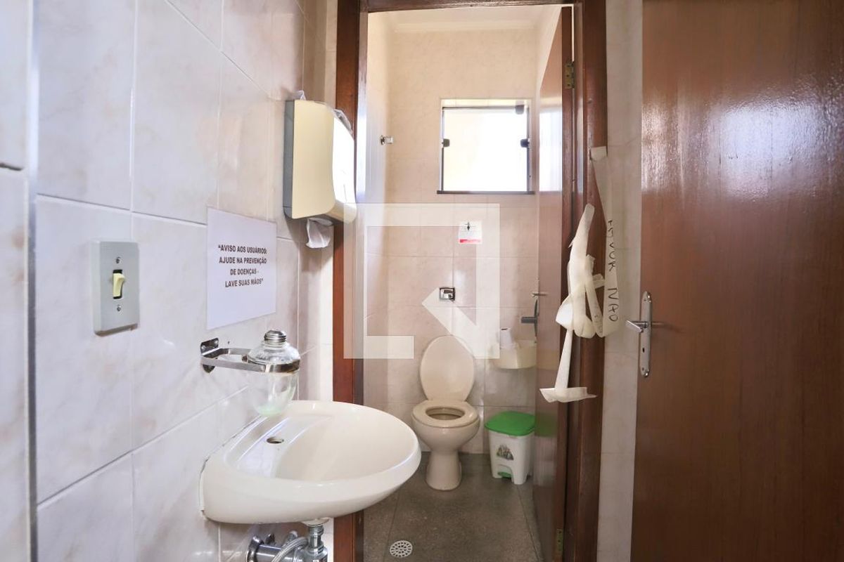 Casa, 3 quartos, 210 m² - Foto 22