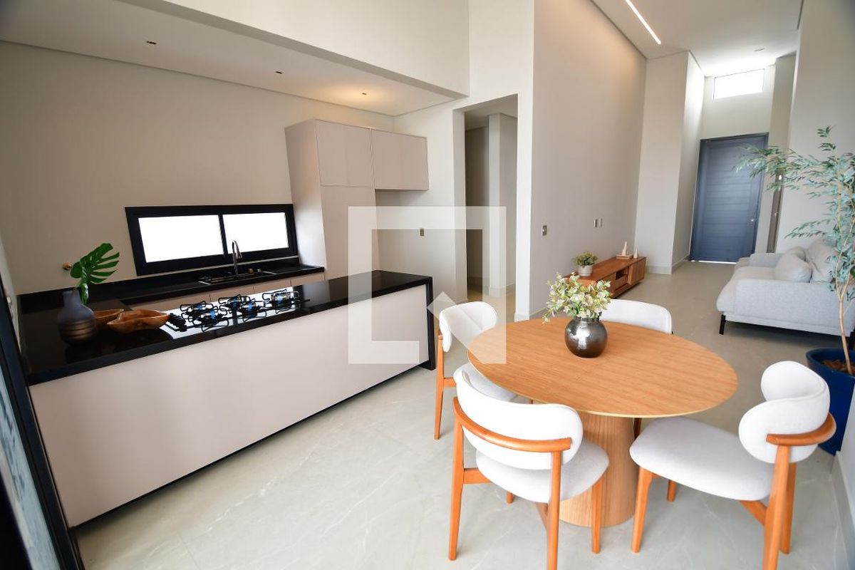 Casa à Venda - Lot. Alphaville Campinas, 3 Quartos,  423 m2 em , Campinas - sp | SoloBR