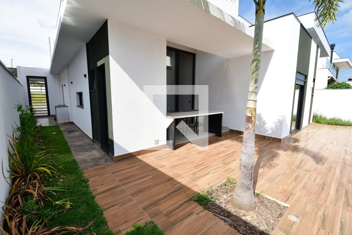 Casa à Venda - Lot. Alphaville Campinas, 3 Quartos,  423 m2 em , Campinas - sp | SoloBR