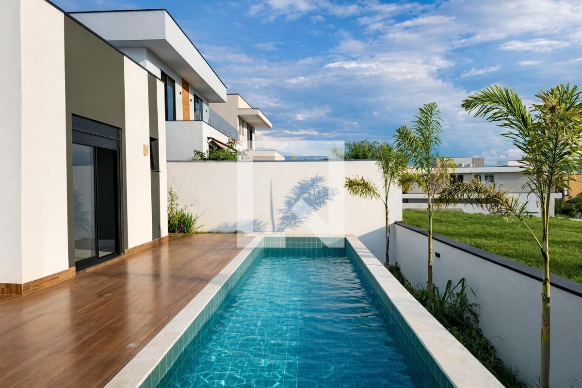 Casa à Venda - Lot. Alphaville Campinas, 3 Quartos,  423 m2 em , Campinas - sp | SoloBR