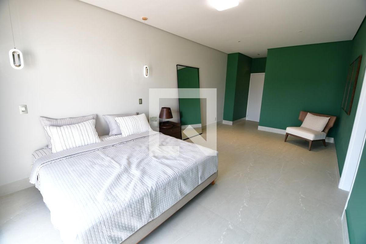 Casa à Venda - Lot. Alphaville Campinas, 3 Quartos,  423 m2 em , Campinas - sp | SoloBR