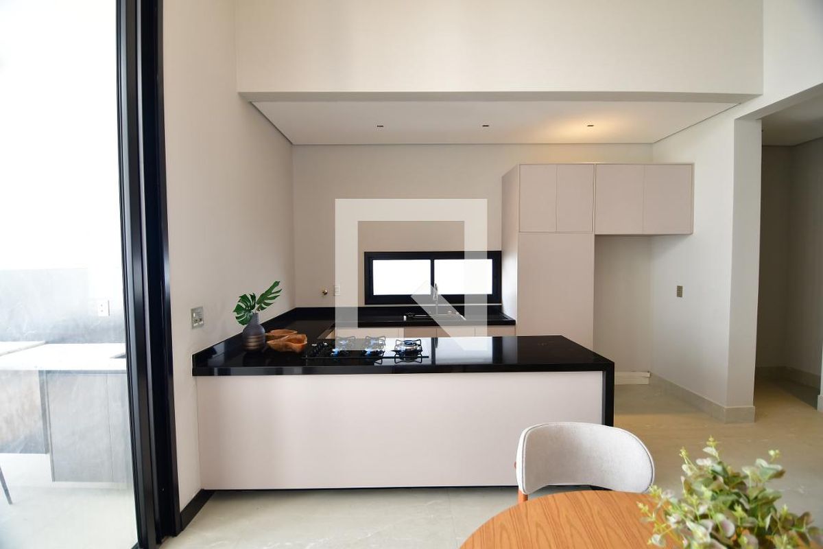 Casa à Venda - Lot. Alphaville Campinas, 3 Quartos,  423 m2 em , Campinas - sp | SoloBR