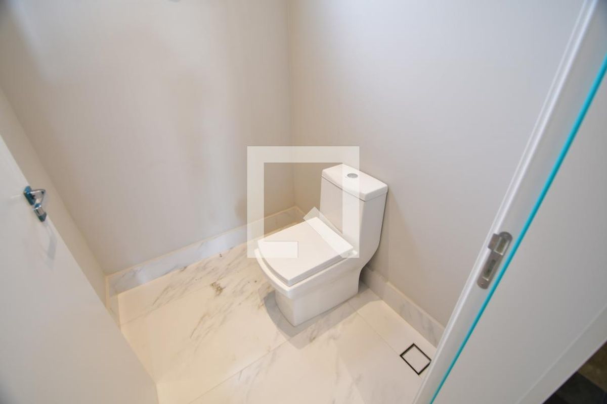 Casa à Venda - Lot. Alphaville Campinas, 3 Quartos,  423 m2 em , Campinas - sp | SoloBR