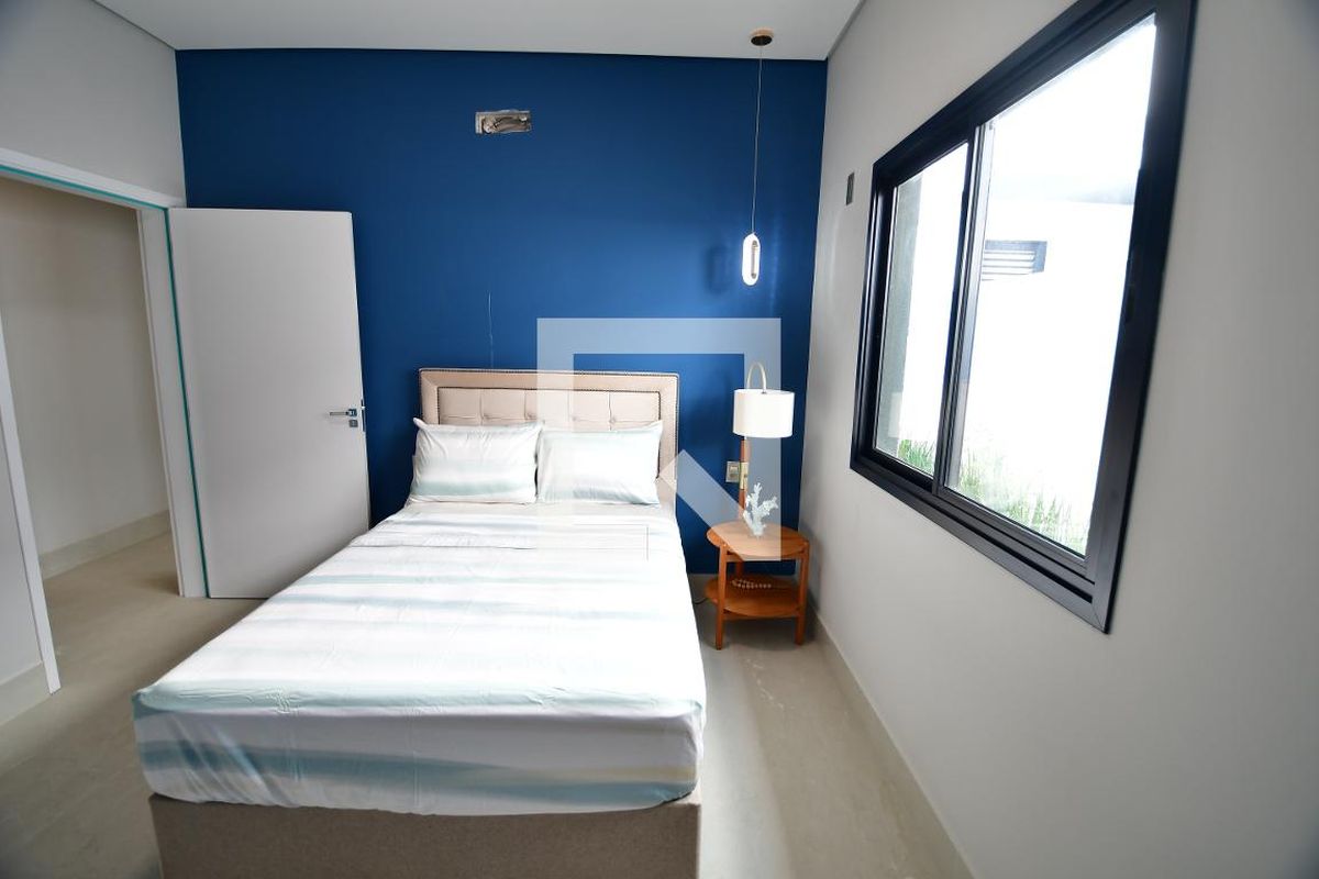 Casa à Venda - Lot. Alphaville Campinas, 3 Quartos,  423 m2 em , Campinas - sp | SoloBR
