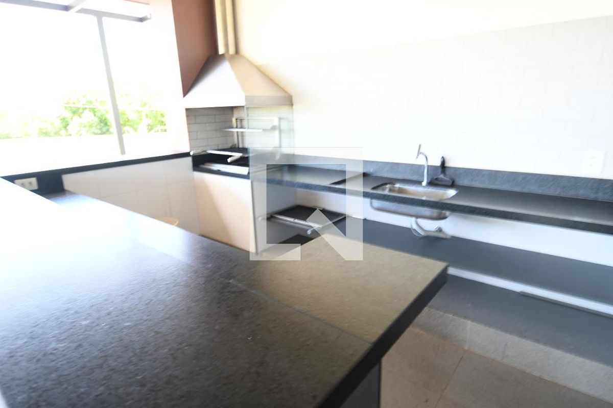 Casa à Venda - Lot. Alphaville Campinas, 3 Quartos,  423 m2 em , Campinas - sp | SoloBR