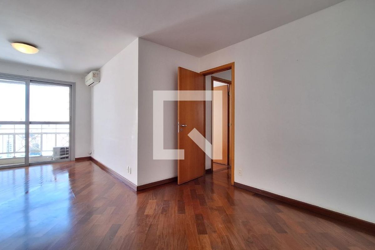 Apartamento, 3 quartos, 75 m² - Foto 1
