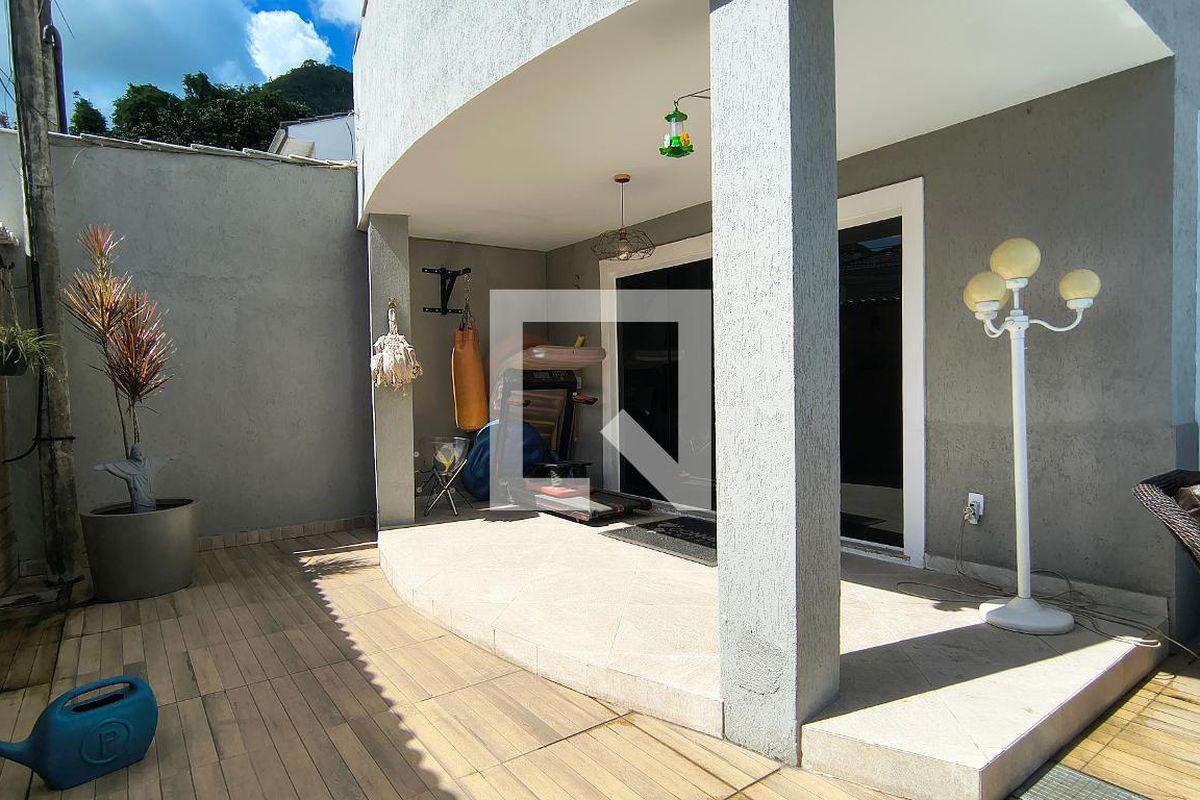 Casa, 4 quartos, 300 m² - Foto 56