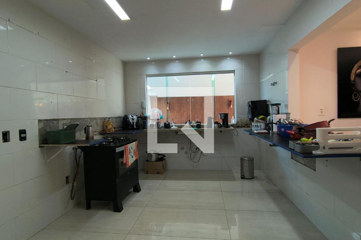 Casa, 4 quartos, 300 m² - Foto 45