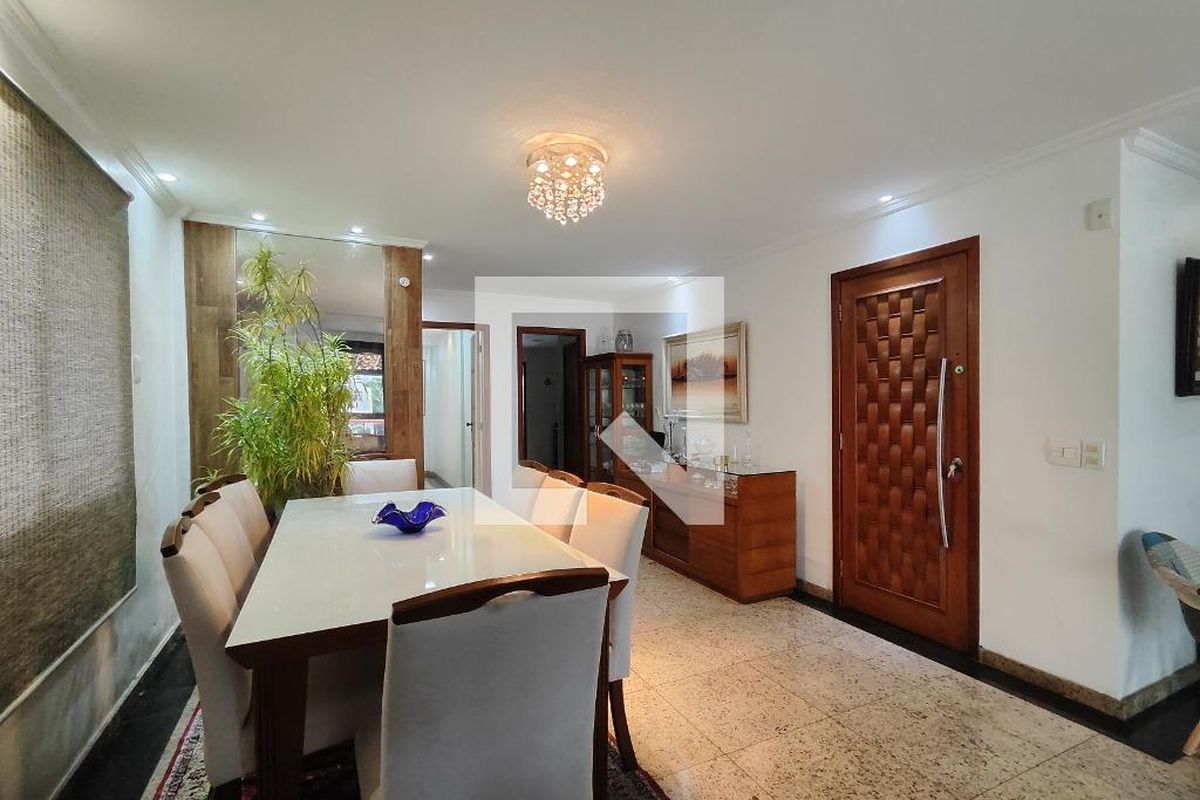 Apartamento, 3 quartos, 214 m² - Foto 2