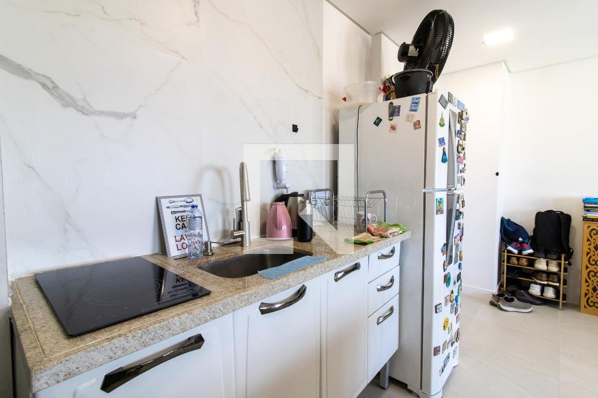 Apartamento à Venda - Bosque, 1 Quarto,  46 m2 em , Campinas - sp | SoloBR