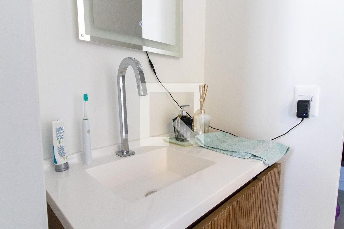 Apartamento à Venda - Bosque, 1 Quarto,  46 m2 em , Campinas - sp | SoloBR