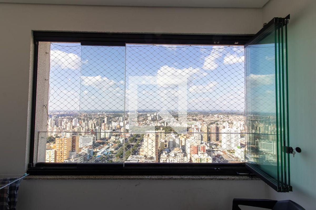 Apartamento à Venda - Bosque, 1 Quarto,  46 m2 em , Campinas - sp | SoloBR