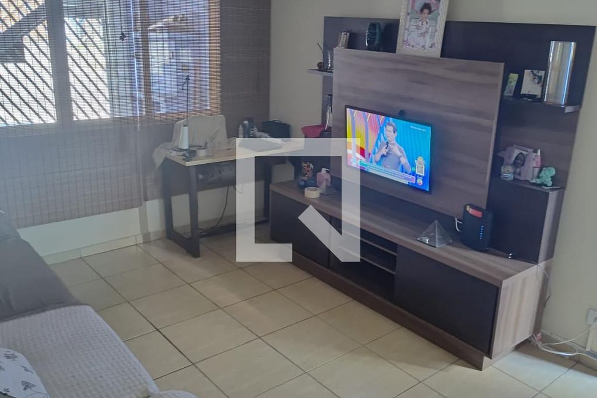 Casa, 3 quartos, 126 m² - Foto 1