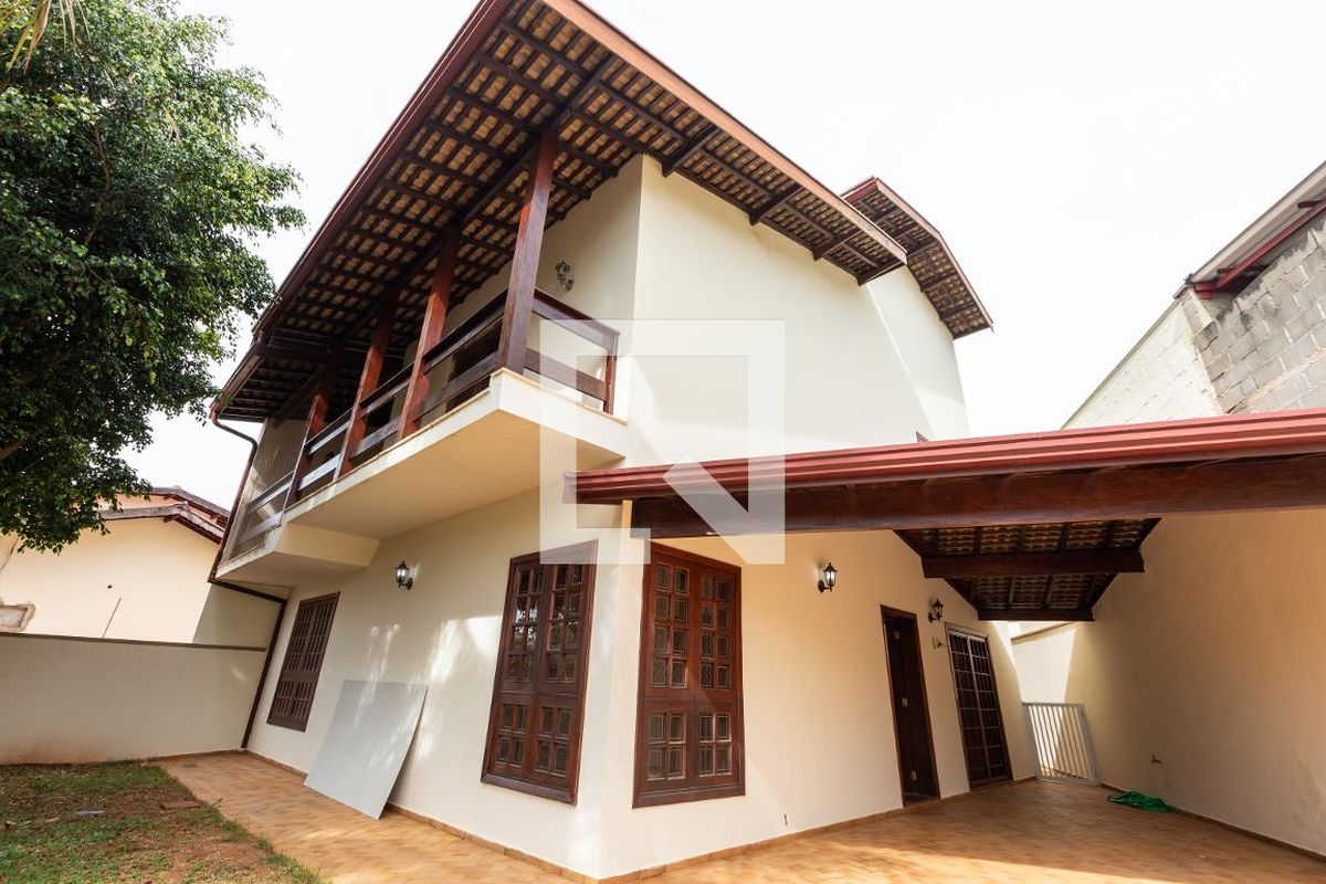 Casa à Venda - Jardim Chapadão, 4 Quartos,  330 m2 em , Campinas - sp | SoloBR