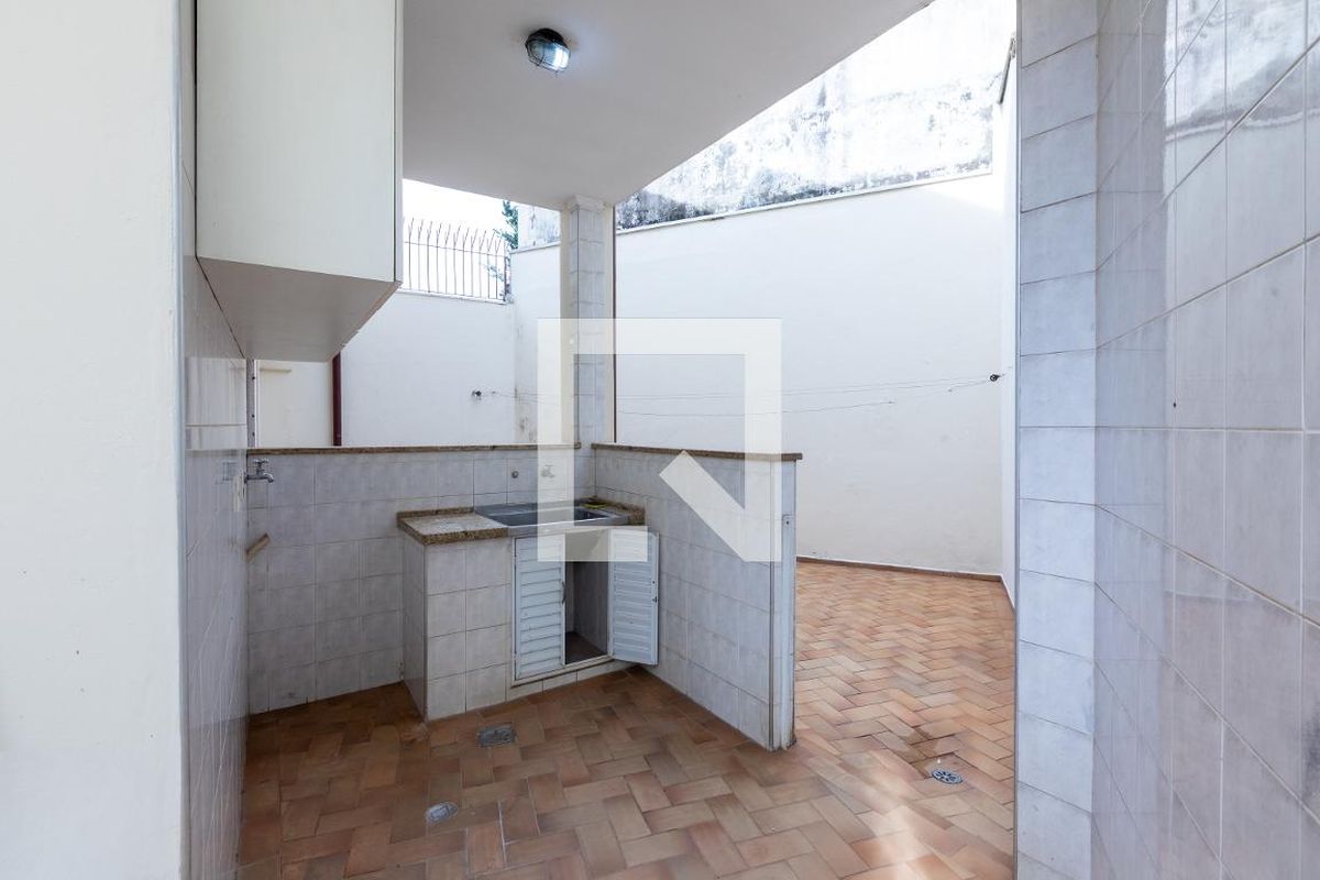 Casa à Venda - Jardim Chapadão, 4 Quartos,  330 m2 em , Campinas - sp | SoloBR