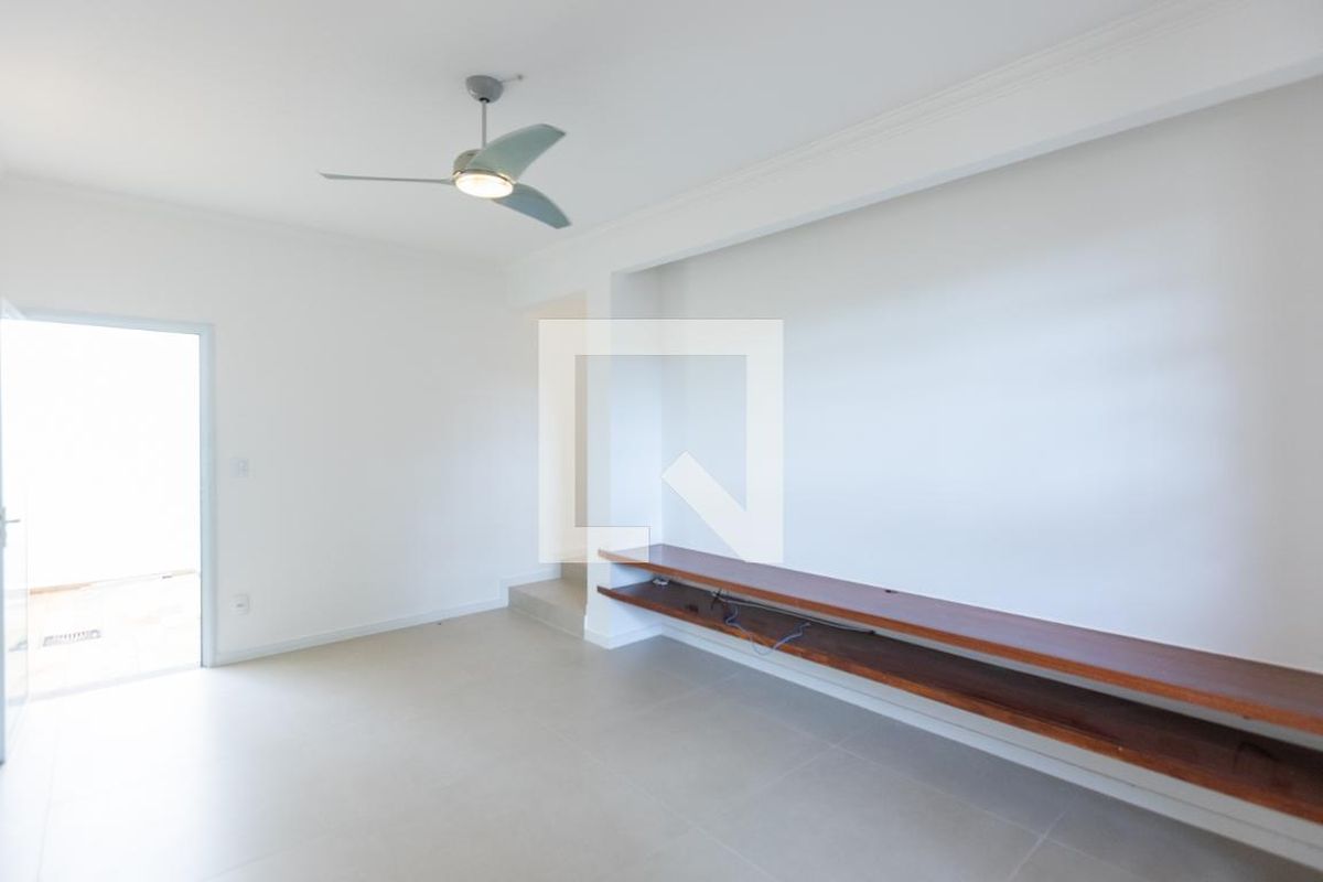 Casa à Venda - Jardim Chapadão, 4 Quartos,  330 m2 em , Campinas - sp | SoloBR