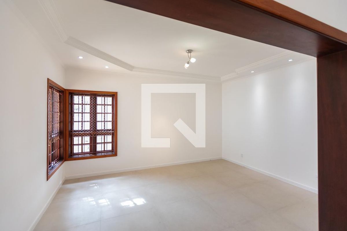 Casa à Venda - Jardim Chapadão, 4 Quartos,  330 m2 em , Campinas - sp | SoloBR