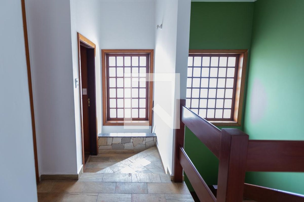 Casa à Venda - Jardim Chapadão, 4 Quartos,  330 m2 em , Campinas - sp | SoloBR